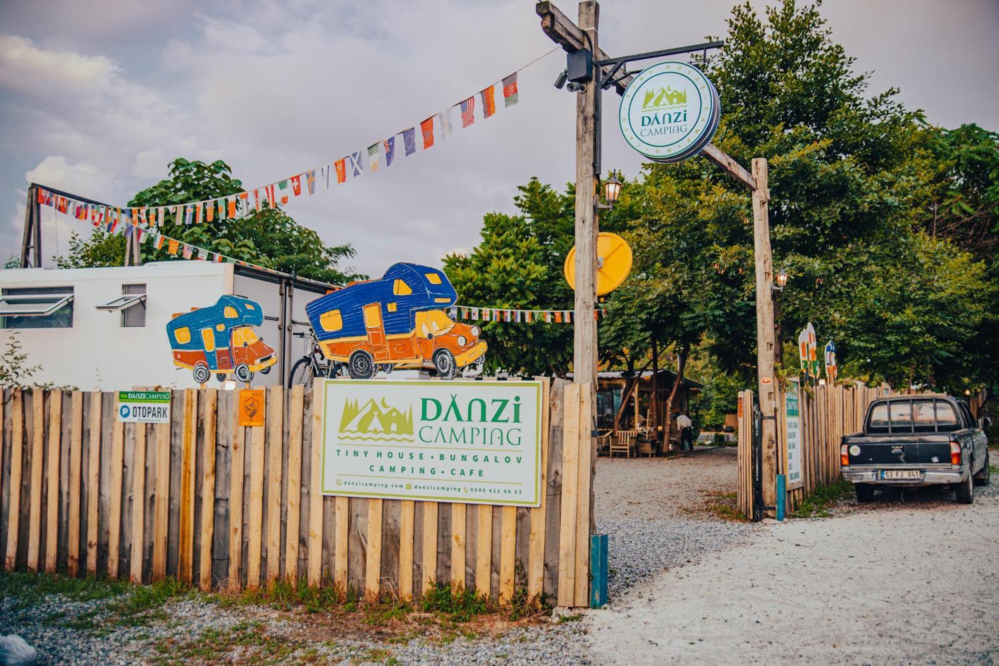 ריזה Danzi Camping Tiny House מראה חיצוני תמונה